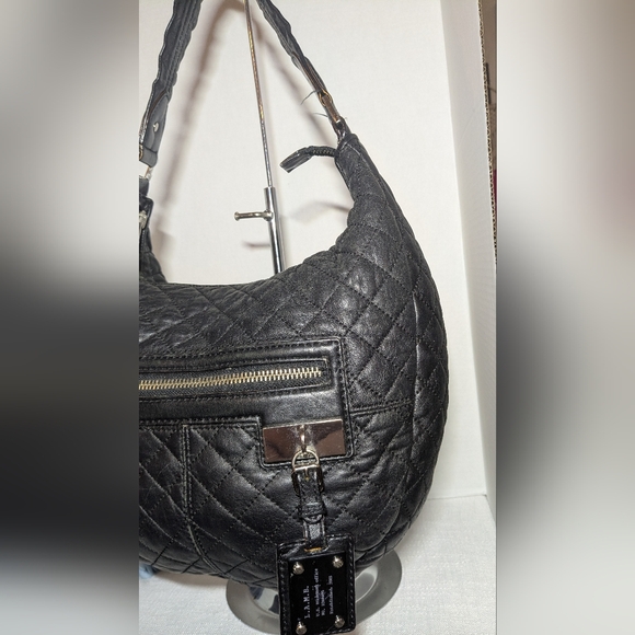 GWEN STEFANI LAMB BLACK QUILTED SHOULDER BAG HOBO PURSE FEED SACK - Picture 9 of 15